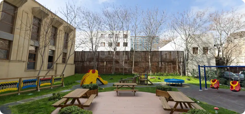 __('breadcrumbs.contact')